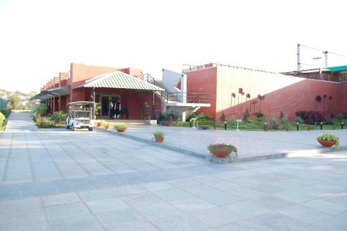Hotel Cambay Sapphire, Gandhinagar