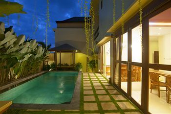 C-brity Villa Spa & Restaurant