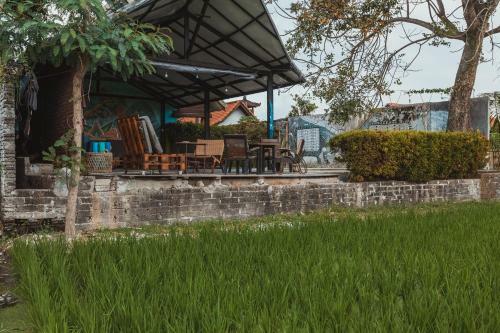 Hostal Big Brother Surf Inn