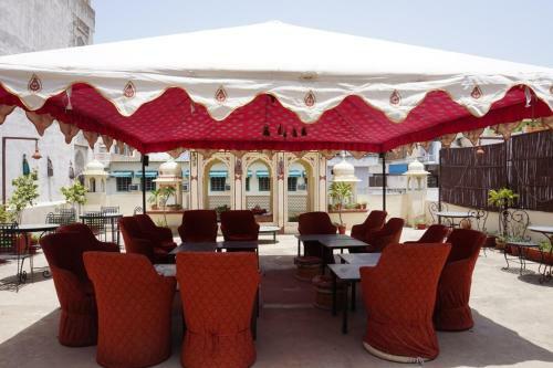 Hostal Vinayak Guest House