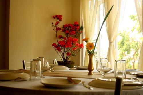 Hostal Shikher Guest House