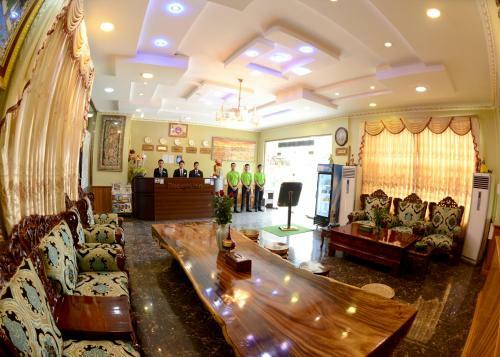 Royal Naung Yoe Hotel