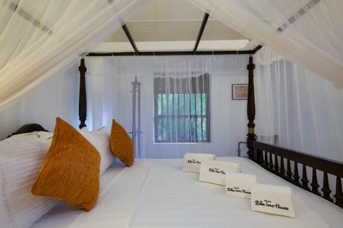 Bilin Tree House