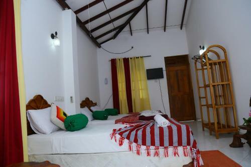 Hotel Rukmali Avanhala