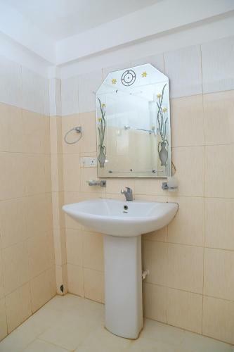 Hotel Rukmali Avanhala