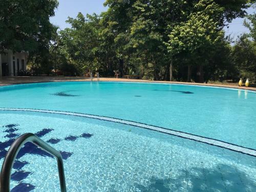Hotel Rukmali Avanhala
