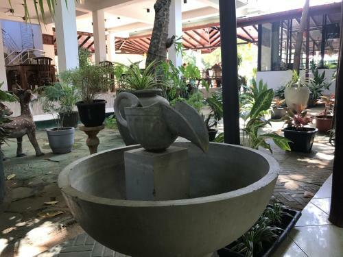 Hotel Rukmali Avanhala