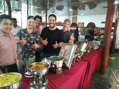 Hotel Rukmali Avanhala