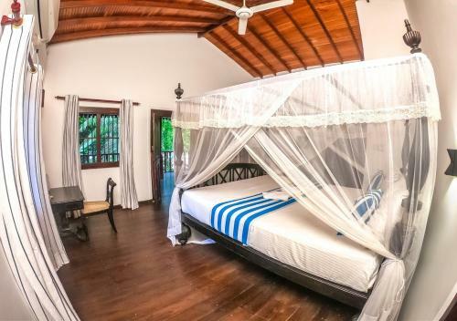 Hostal Araliya Gardens