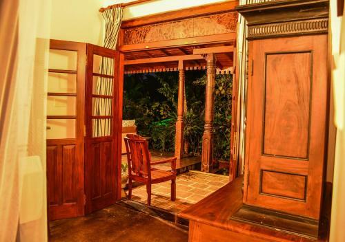 Hostal Araliya Gardens