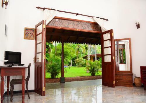 Hostal Araliya Gardens
