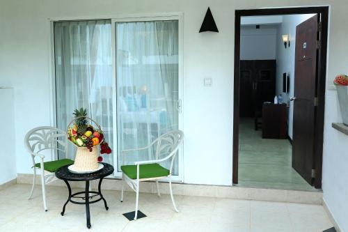 Hotel Coco Royal Beach Resort