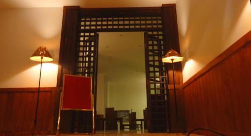 The Queensburry Hotel
