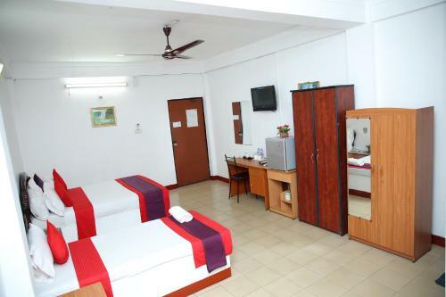 Nelly Star Hotel