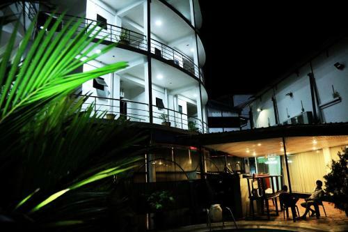 Nelly Star Hotel