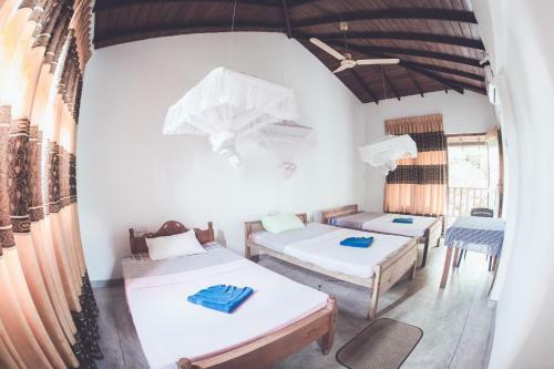 Rupa's Hotel
