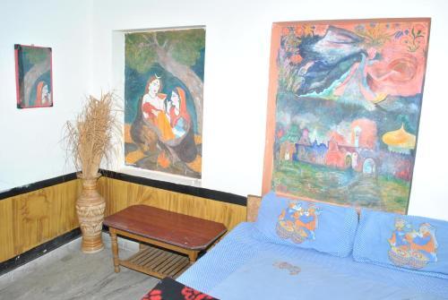 Hostal Priya Guest House