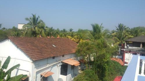 Hostal Darolina Guest House