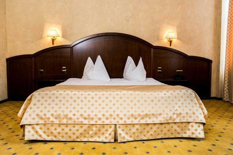 Hotel President