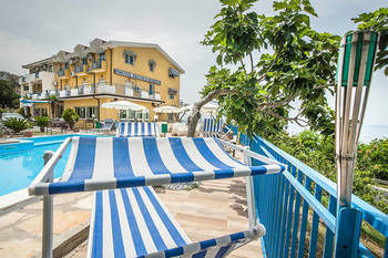 Hotel Piccolo Mondo