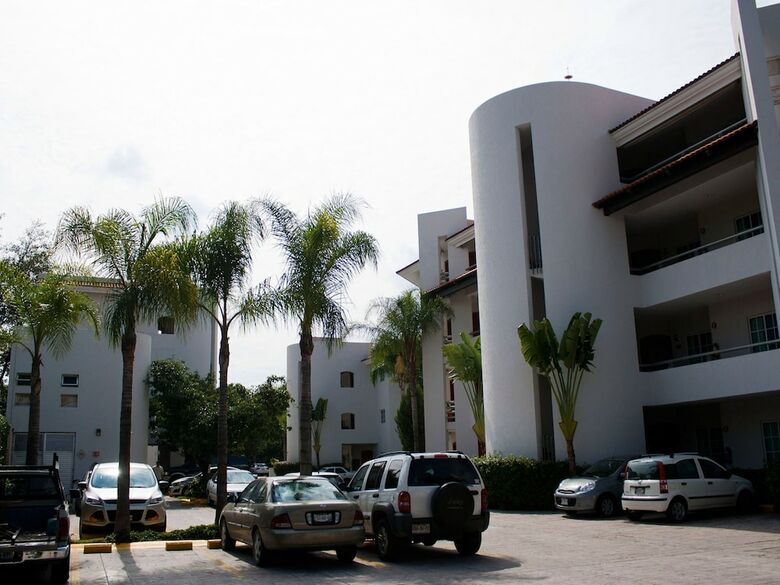 �urea Hotel And Suites