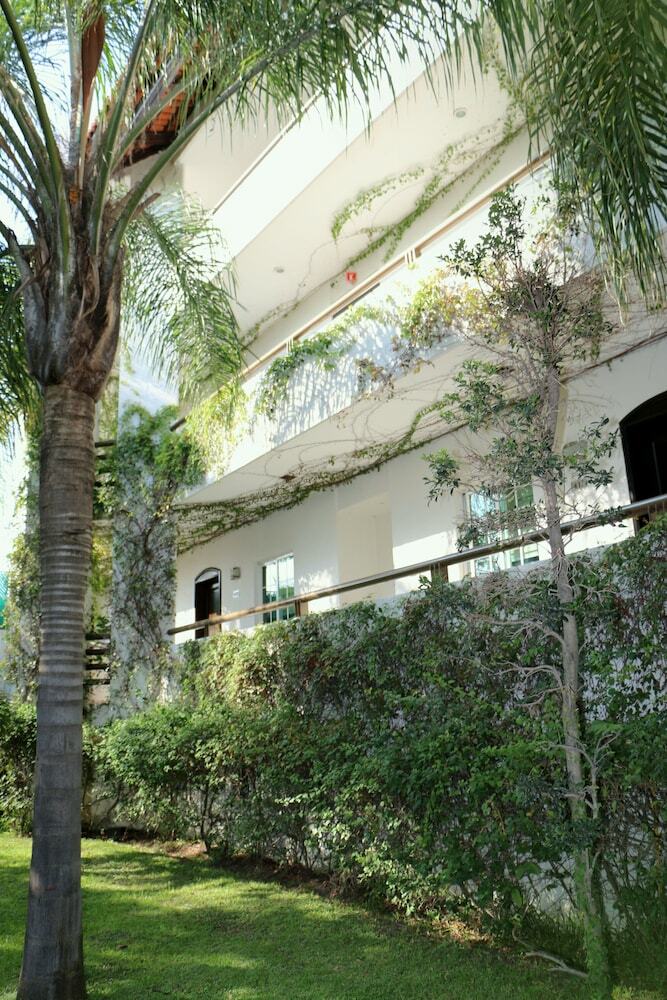 �urea Hotel And Suites
