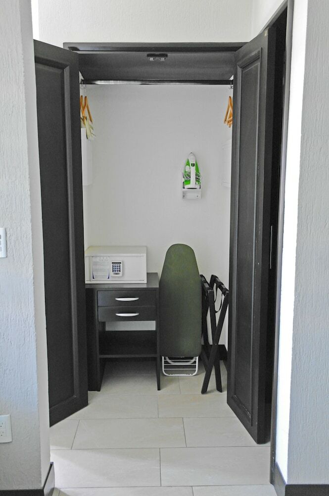 �urea Hotel And Suites