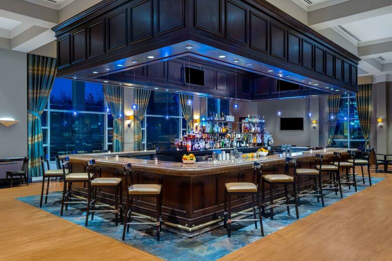 Hotel Omni Dallas Park West