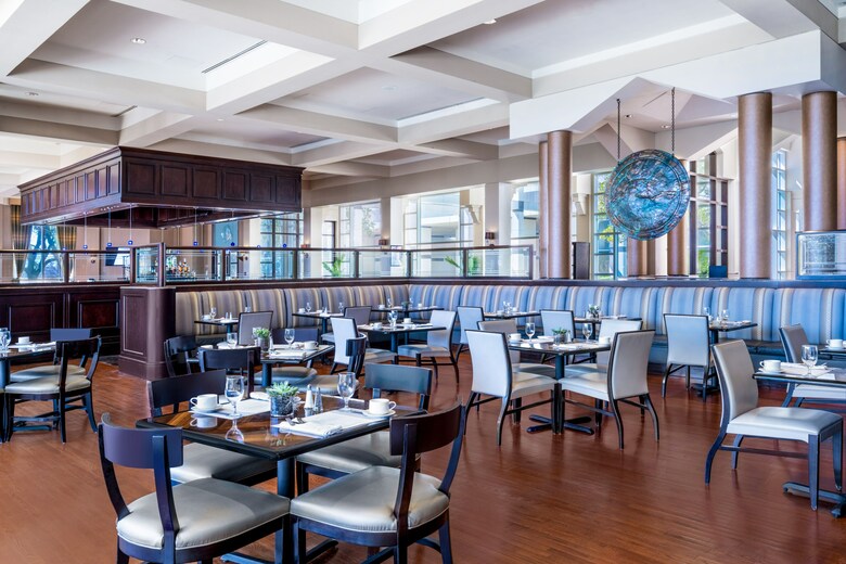 Hotel Omni Dallas Park West