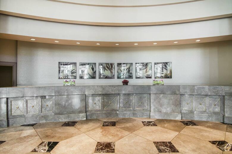 Hotel Omni Dallas Park West