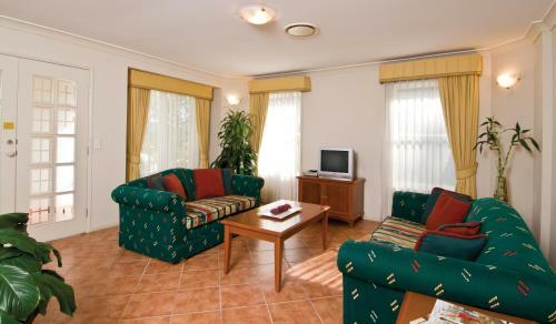 Hotel Royal Woods Resort