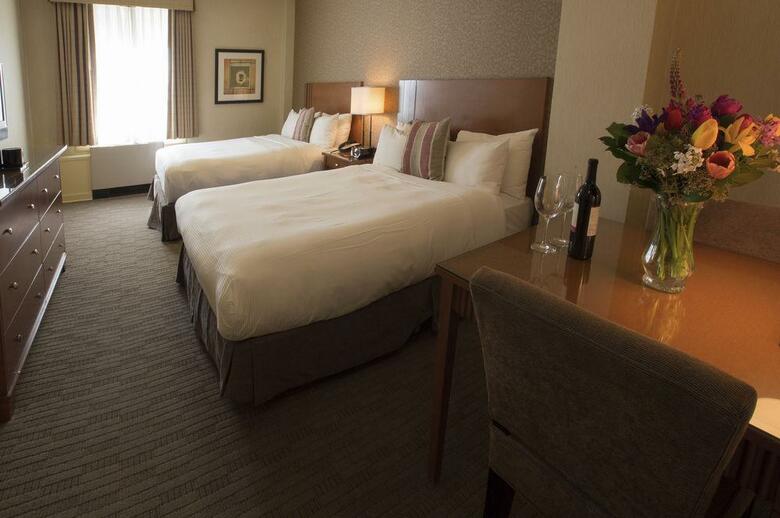Executive Hotel Pacific