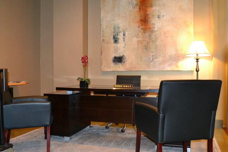 Executive Hotel Pacific
