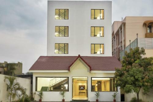 Hotel Shirdi - Sai Wada; A Sterling Holidays Resort