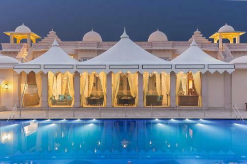 Hotel Itc Grand Bharat, A Luxury Collection Retreat.