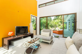 Baan Rim Klong