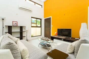 Baan Rim Klong