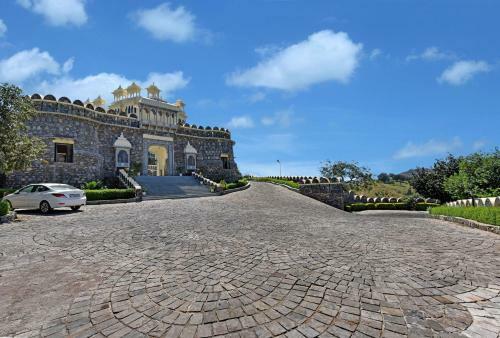 Hotel The Kumbha Bagh