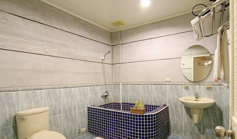 Bed & Breakfast Paris Villa