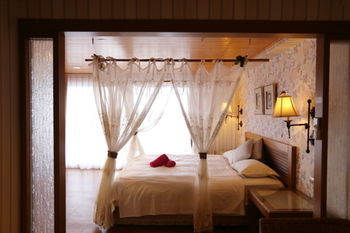 Bed & Breakfast Pin Ciao Hostel