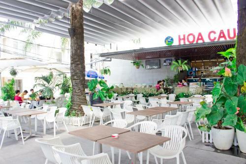 International Hotel