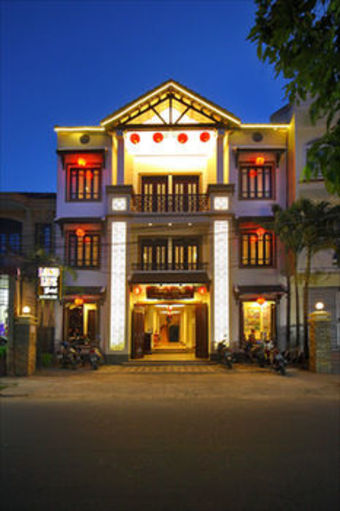 Long Life Hotel