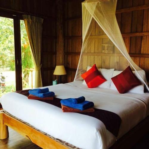 Hotel Thiwson Beach Resort
