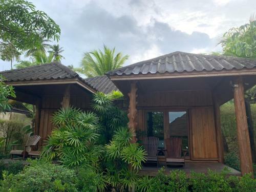 Hotel Thiwson Beach Resort