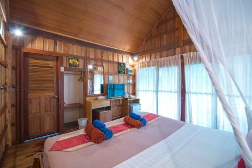 Hotel Thiwson Beach Resort