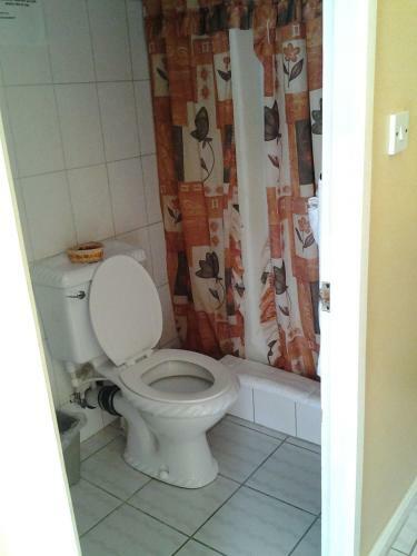 Hostal Aupic Paradise