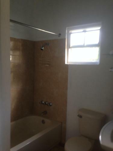 Hostal Boston Beach Guesthouse