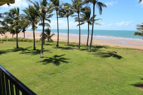 Sarina Beach Motel