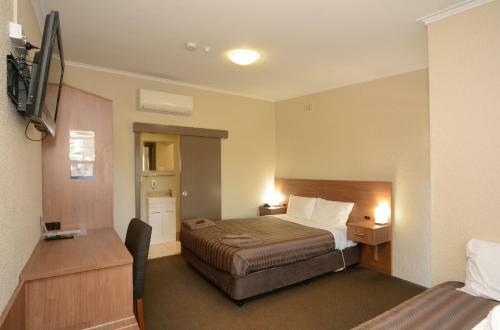 Seabrook Hotel