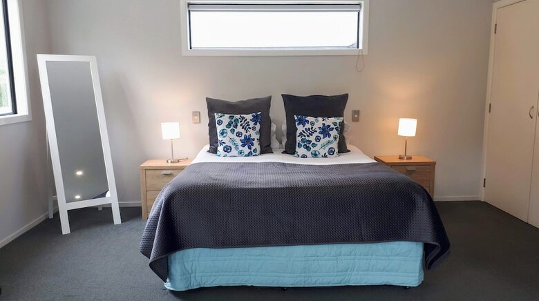 Glenorchy Peaks Bed And Breakfast